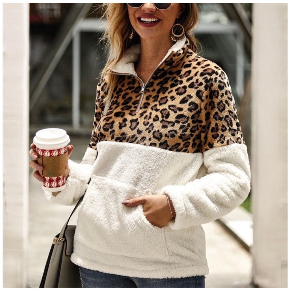 Leopard Print Sherpa Pullover Sweater Sz. M